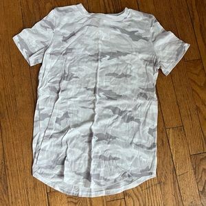 VS PINK Gray and White Camouflage Short Sleeve